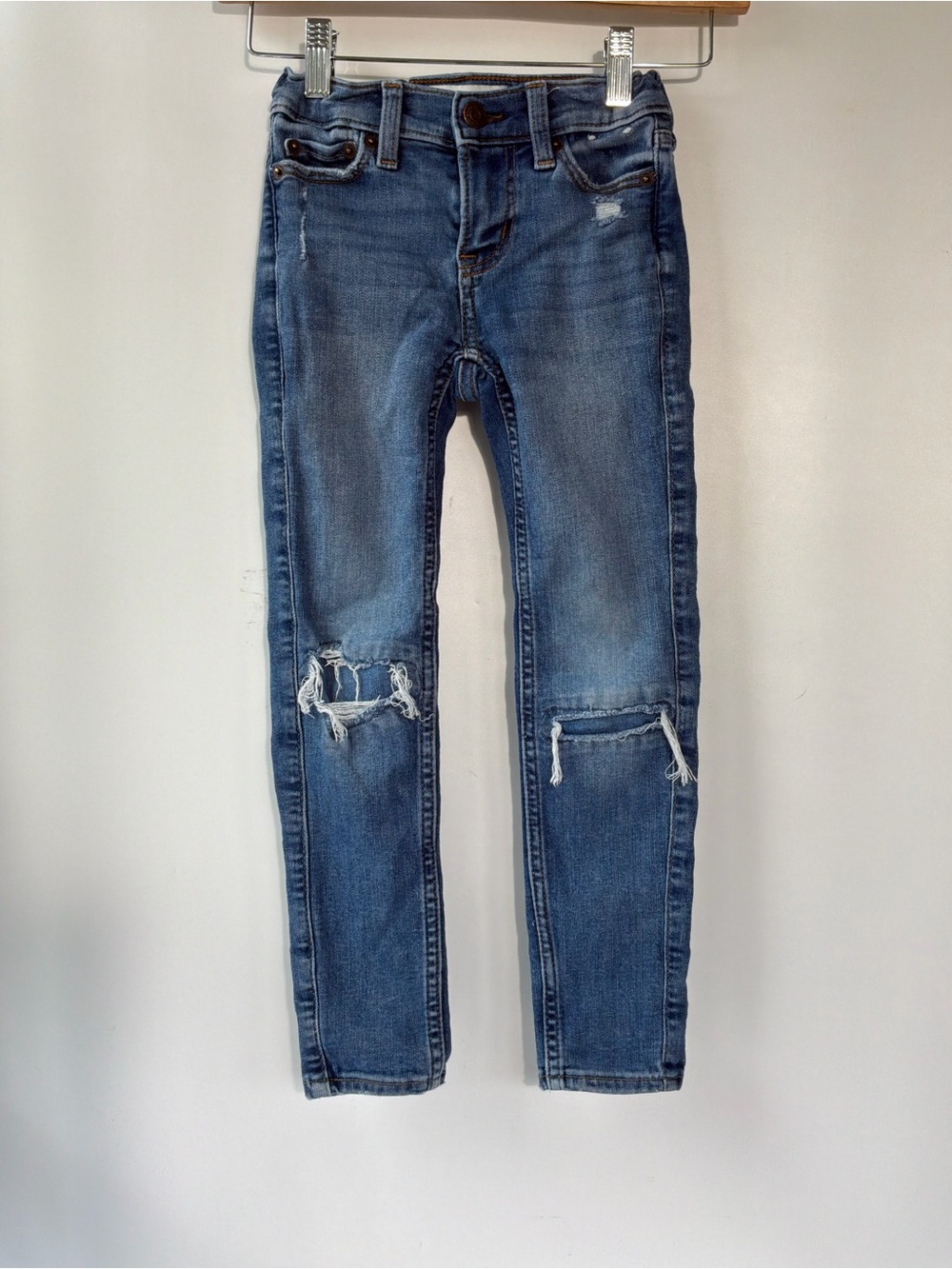 Abercrombie & Fitch Blue Jeans Distressed Super Skinny Jeans Kids Size 5/6